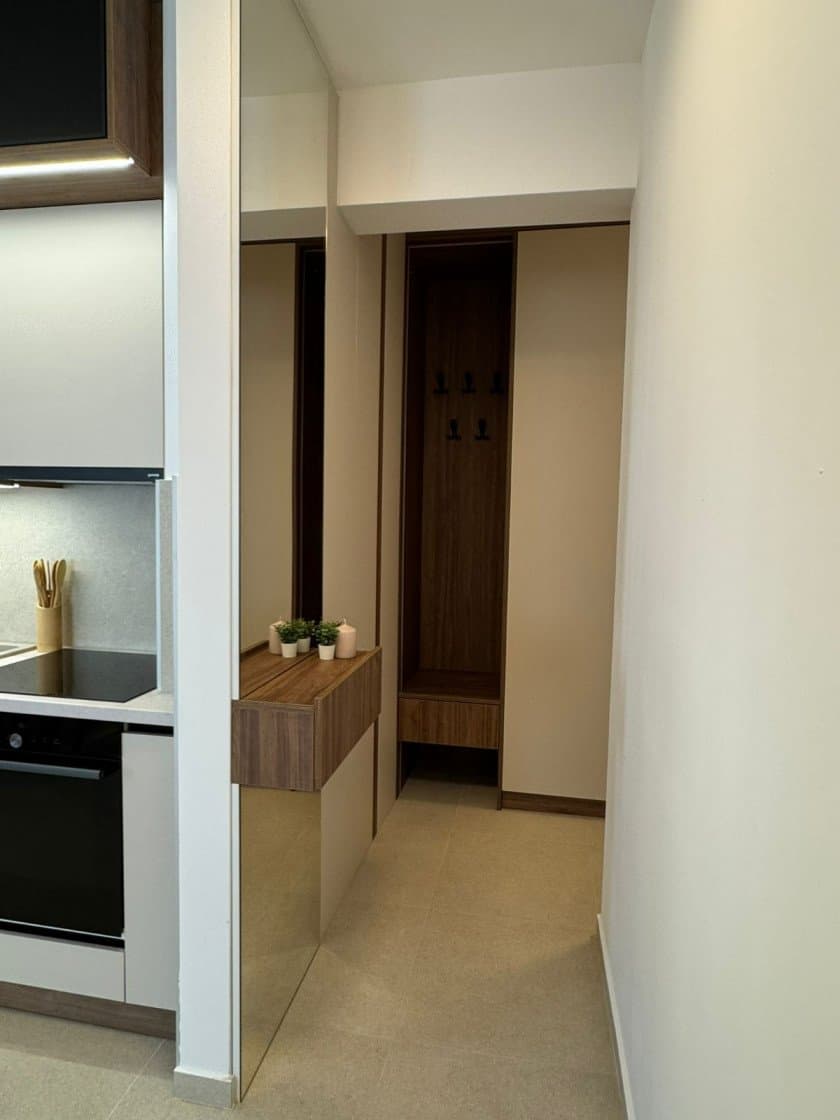 Једнособан намјештен стан са гаражом у Бечићима, 47 m² - годишњи најам - Slika 8