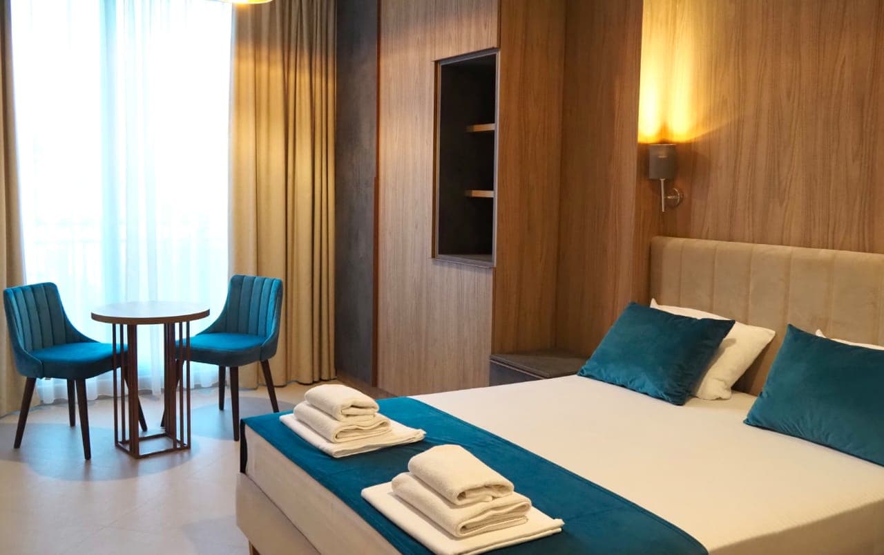 Hotel with 22 Rooms and a Restaurant in Sutomore - Image 6