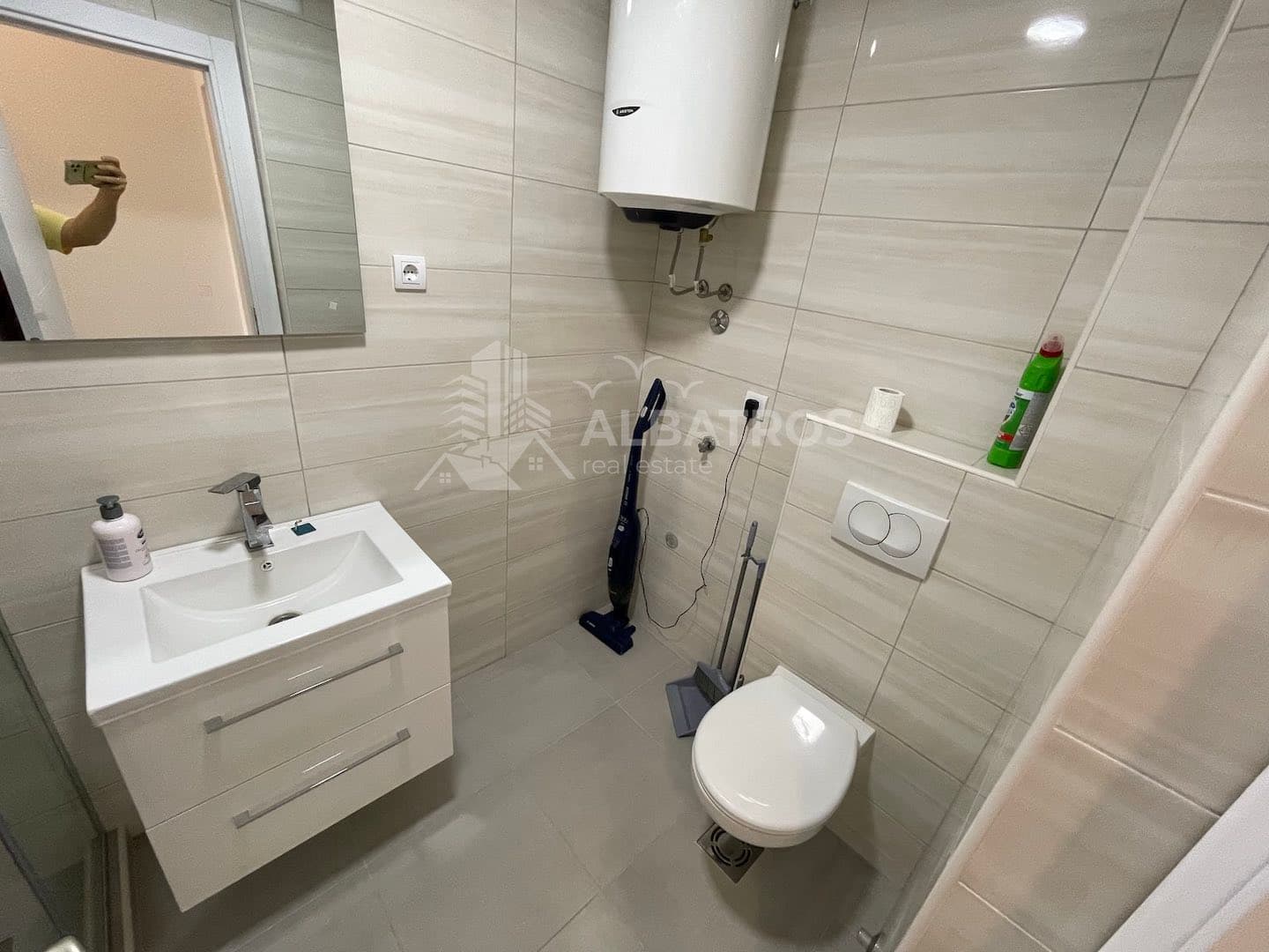 Garsonieră 19 m² + terasă 15 m², Šušanj, Bar - Imaginea 4