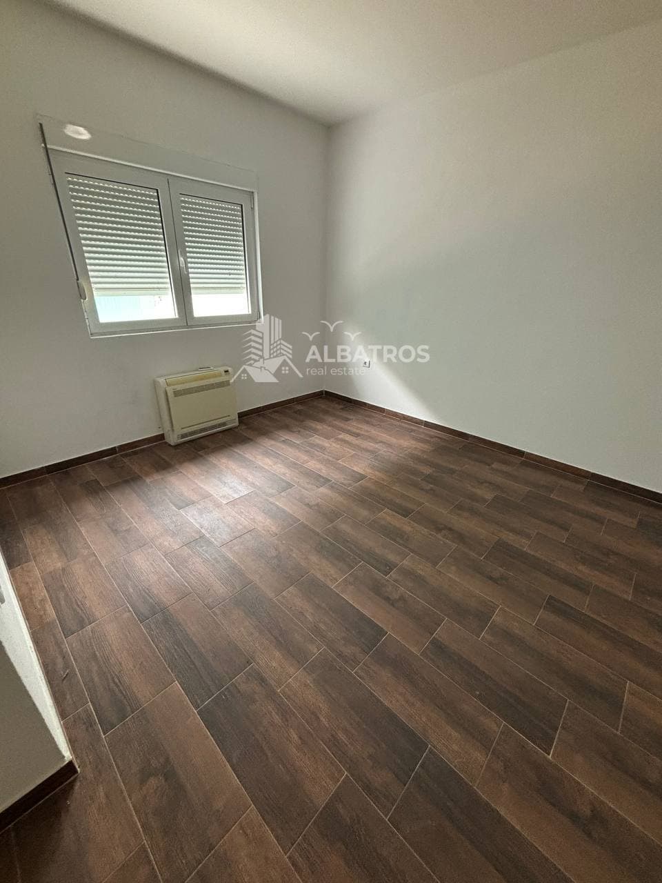 Нова квалитетна кућа 250 m², Поље, Бар - Slika 5