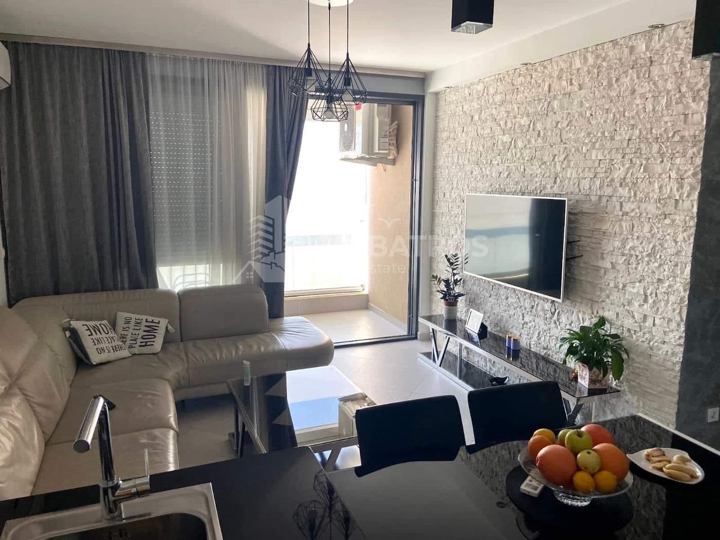 64 m²-es, egy hálószobás lakás új lakóparkban Bar központjában - 2. kép