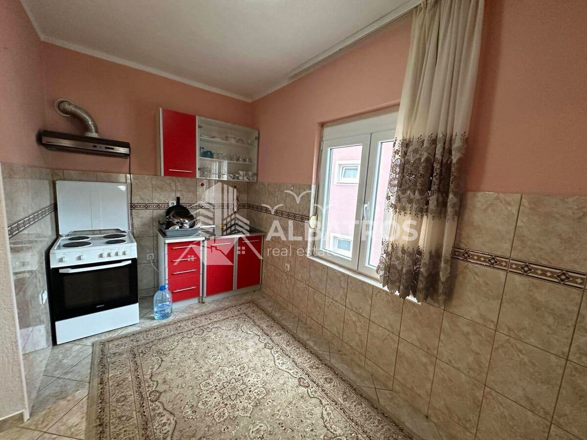 Bar, Rena'da Müstakil Aile Evinde 45 m² 1+1 Daire - Görsel 6