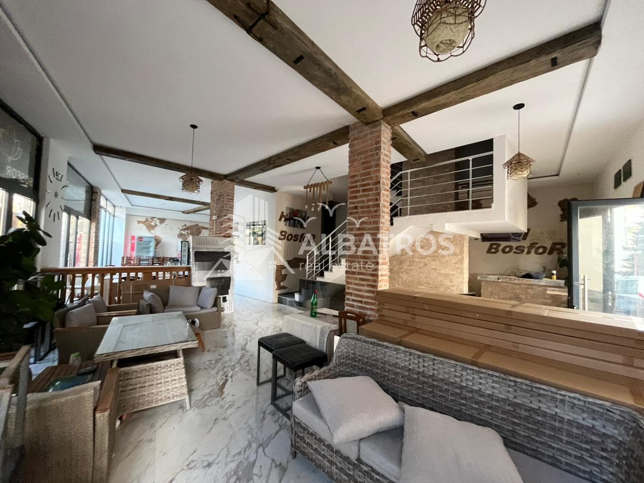 Commercial Space for Long-Term Rent, Dobra Voda, 120 m² - Image 3