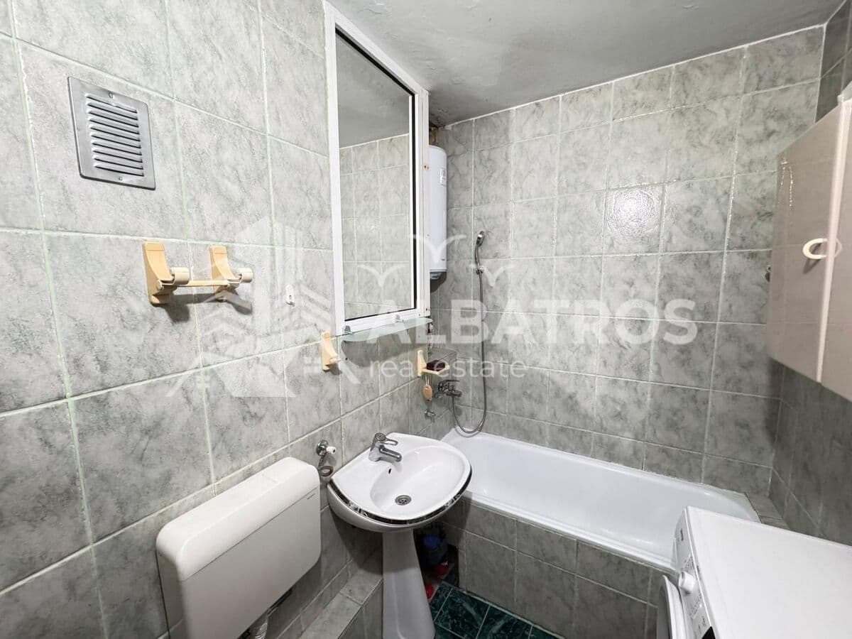 Möblierte Wohnung mit 2 Schlafzimmern 77 m², Zentrum, Bar - Bild 13