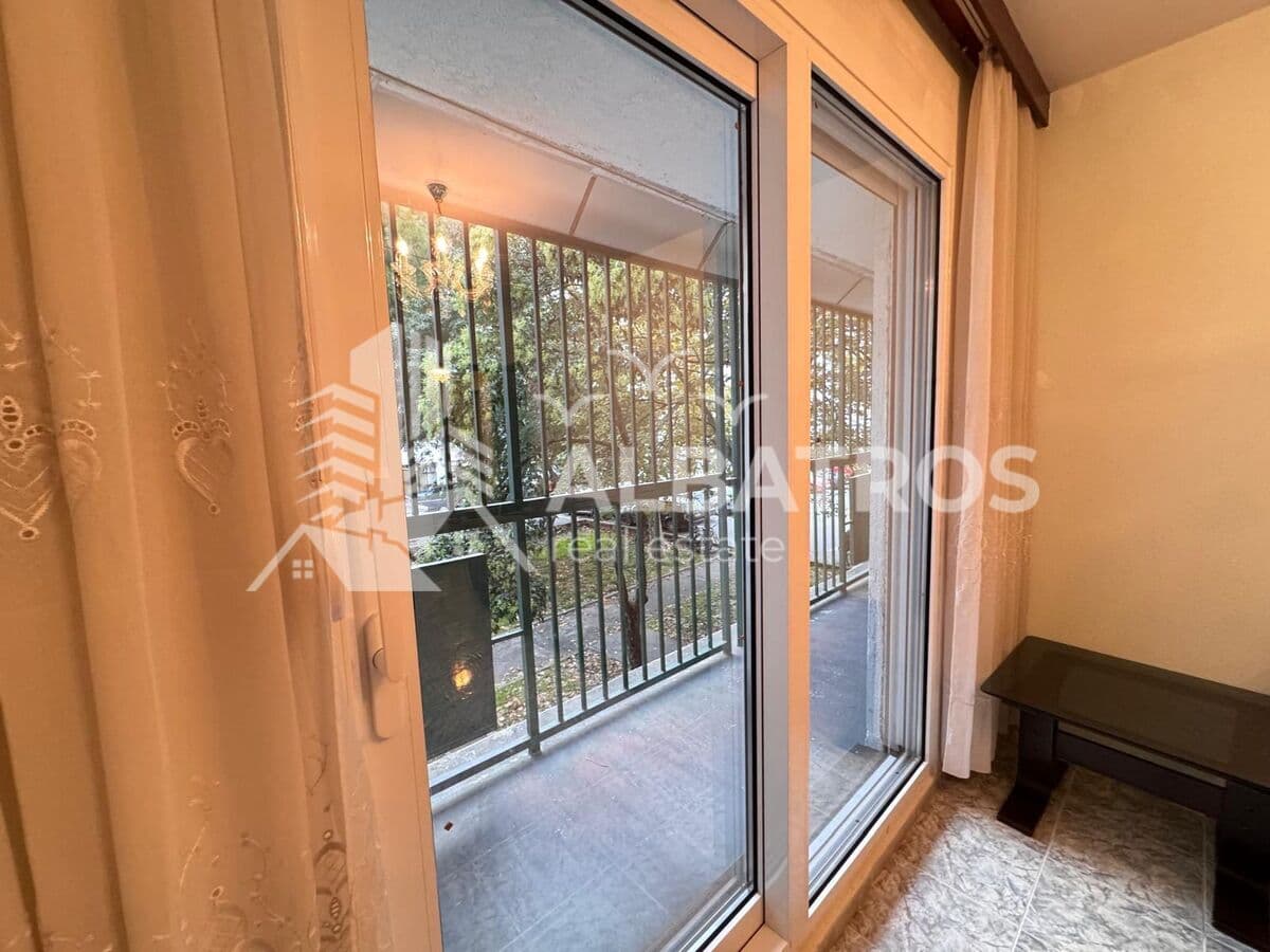Möblierte Wohnung mit 2 Schlafzimmern 77 m², Zentrum, Bar - Bild 16
