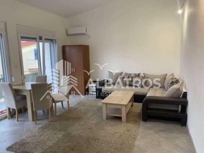 Гарсоњера 30 м² за долгорочен наем во Бјелиши, Бар - Слика 2