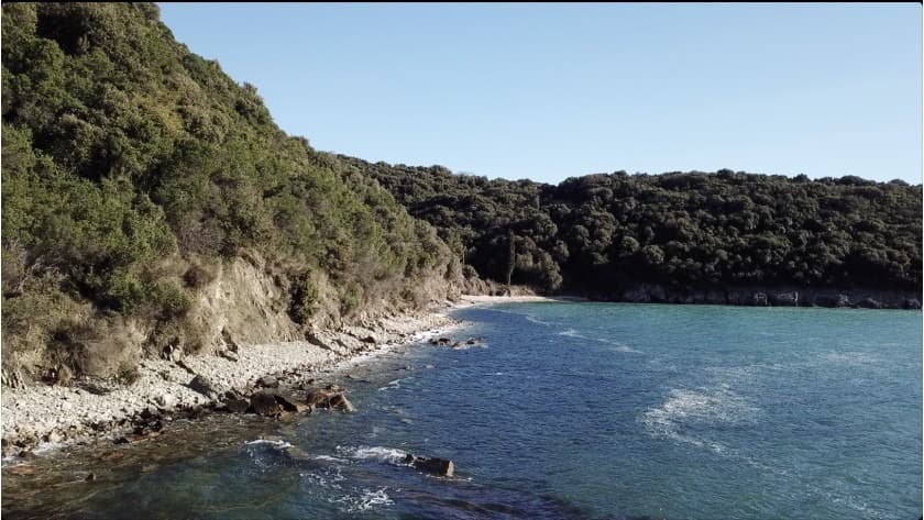 Bar, Komina'da Satılık Denize Sıfır Boş Arsa - Görsel 1
