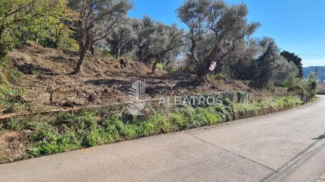 Bar, Marovići'de Satılık Deniz ve Şehir Manzaralı 800 m² Tarım Arazisi - Görsel 4