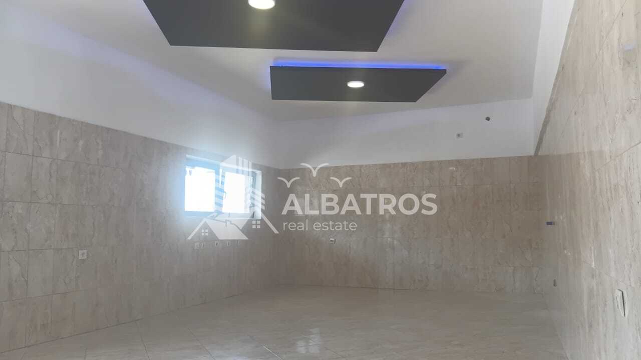 Commercial Space for Rent in Rena, 40 m² - Image 3