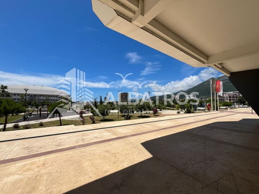 181 m² Commercial Space in Bar City Centre - Image 5