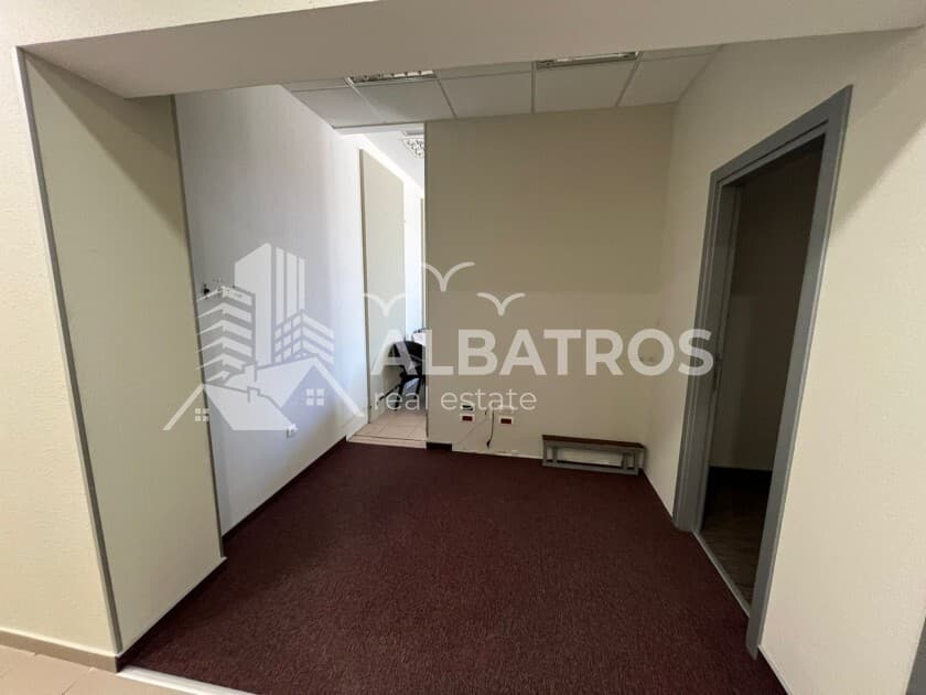 181 m² Commercial Space in Bar City Centre - Image 6
