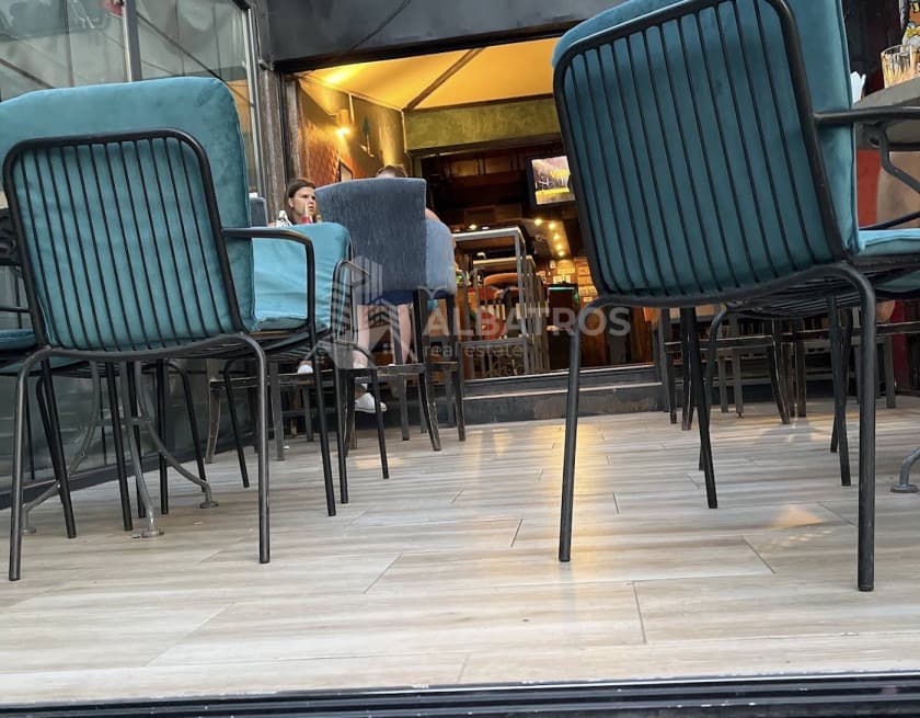 100 m² Commercial Space for Rent in the Very Center of Bar