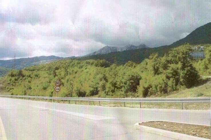 Bar Belediyesi, Virpazar'da Satılık Tarım Arazisi - Görsel 1