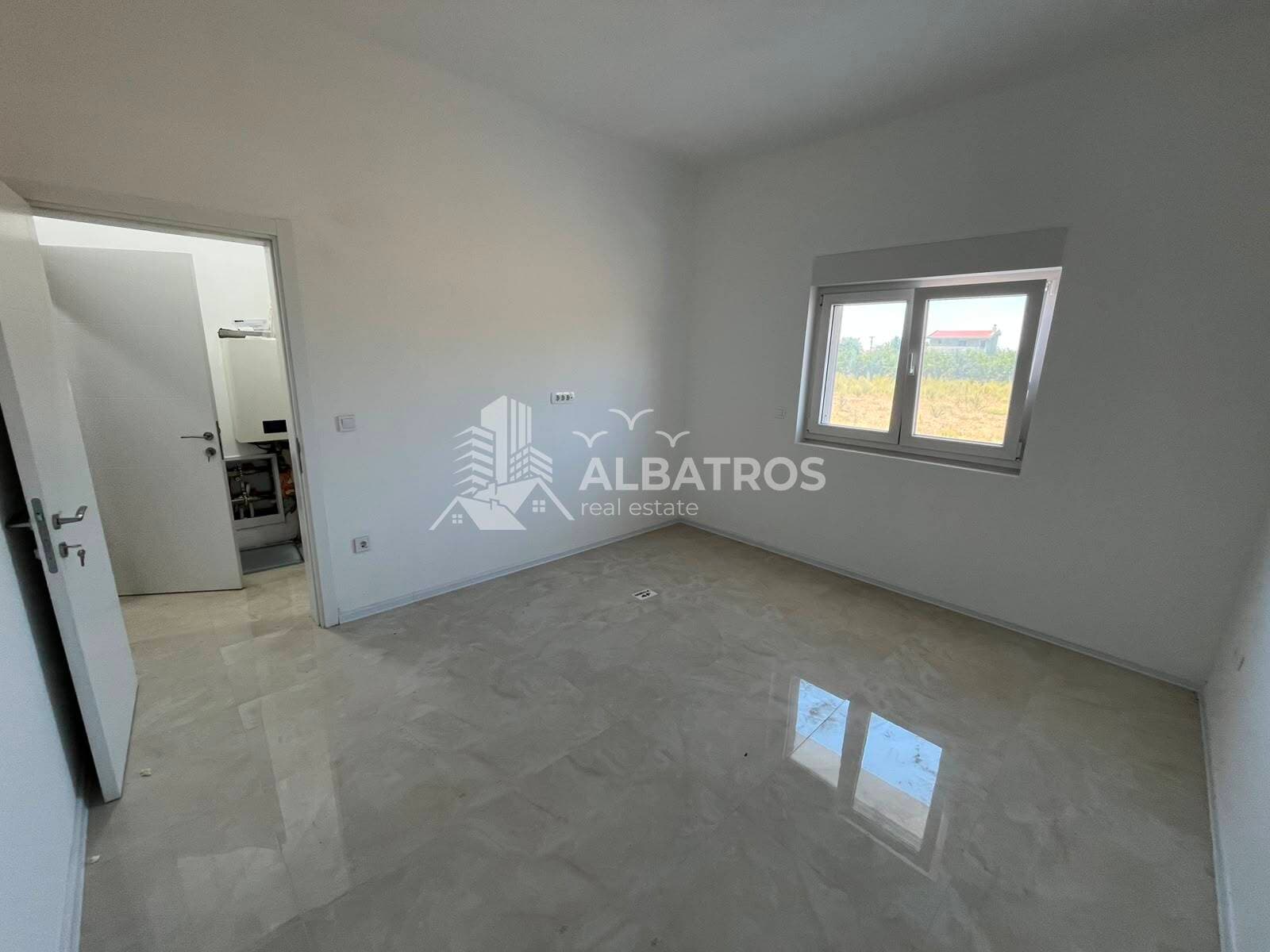Commercial Space 104 m² for Rent, Polje, Bar - Image 8