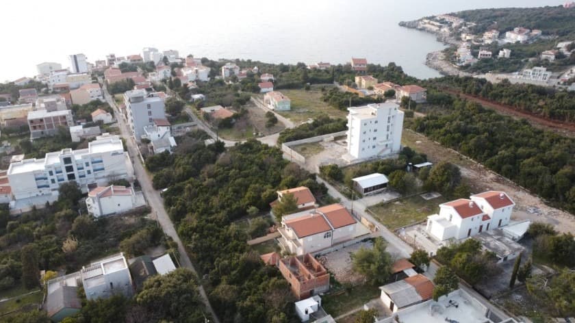 Bar, Utjeha'da Satılık 778 m² İmarlı Arsa - Görsel 1
