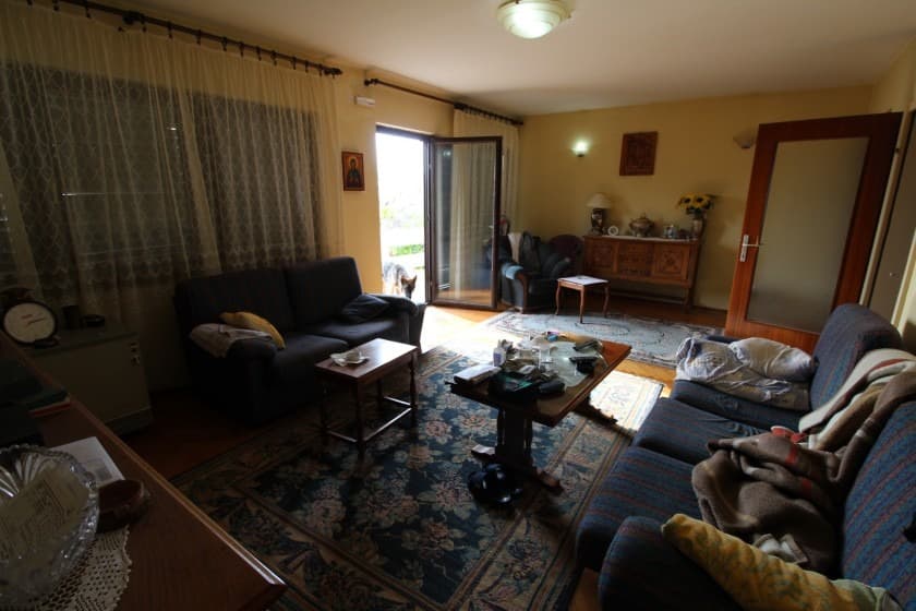 Dům se 6 ložnicemi, 300 m², Čeluga, Bar - Obrázek 2