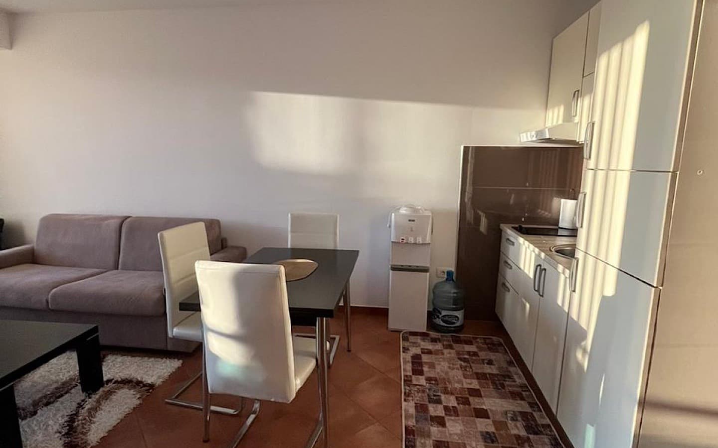Bar, Dobra Voda'da Satılık Denize Sıfır 1+1 Daire - Görsel 4