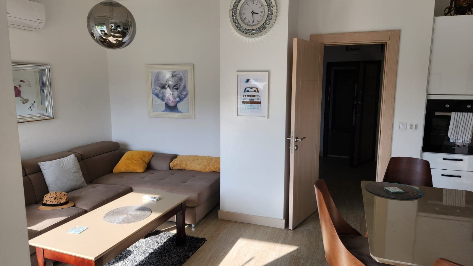 Bar, Ilino'da Satılık Deniz Manzaralı 53 m² 1+1 Daire
