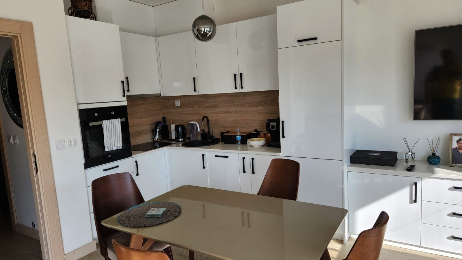 Bar, Ilino'da Satılık Deniz Manzaralı 53 m² 1+1 Daire — 2
