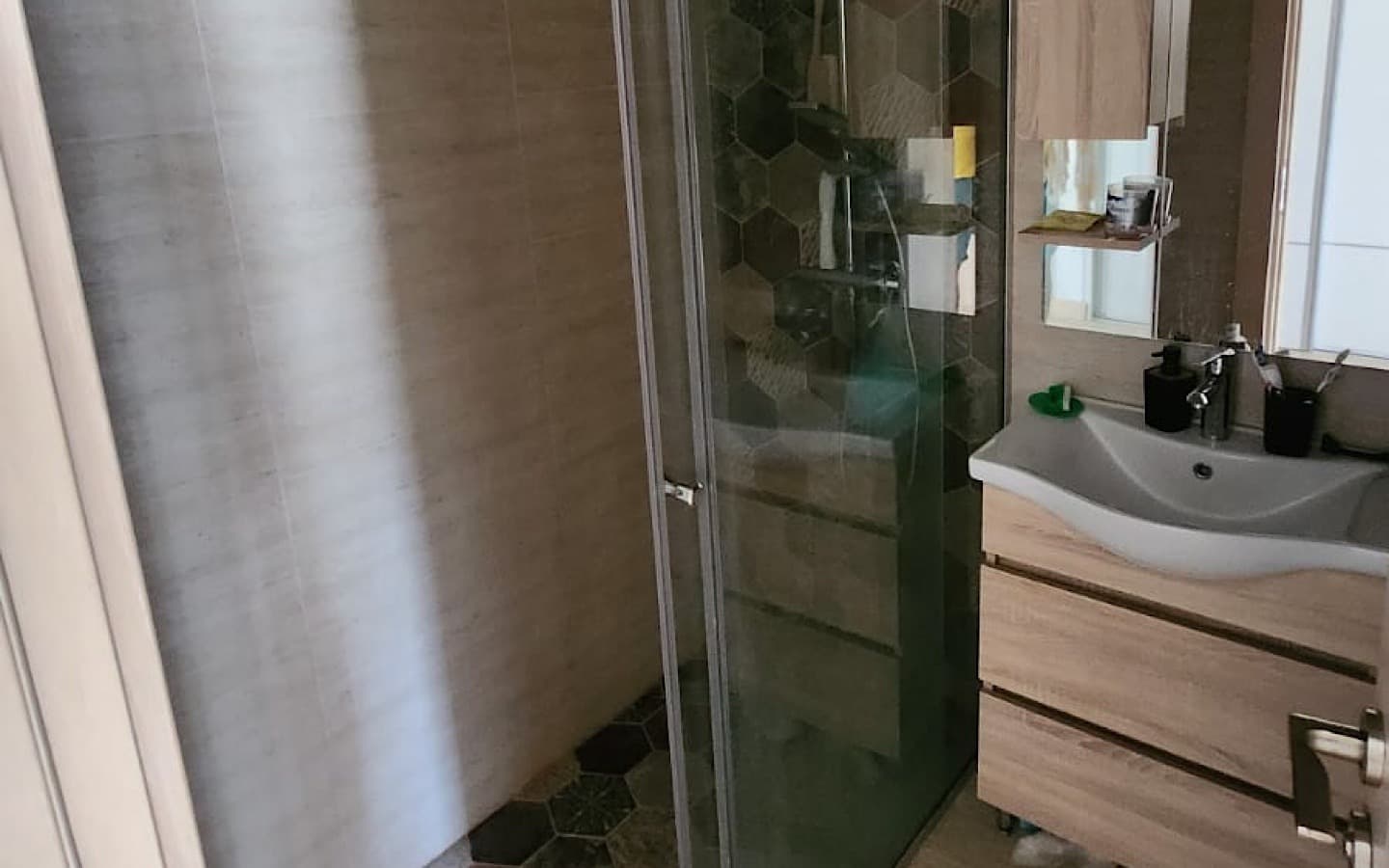 Bar, Ilino'da Satılık Deniz Manzaralı 53 m² 1+1 Daire - Görsel 5