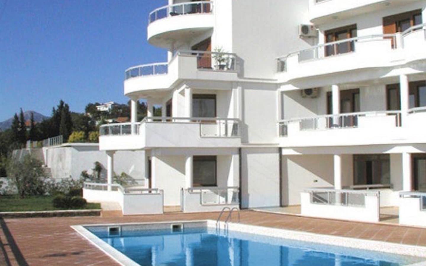 Bar, Dobra Voda'da Satılık 70 m² Teraslı 170 m² 3+1 Penthouse Daire