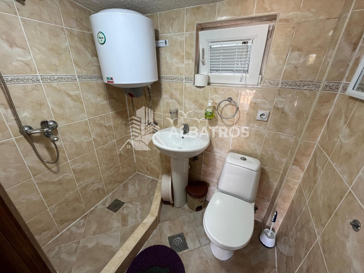 Dvoupatrový dům s výhledem na moře, Sutomore, Bar - Obrázek 10