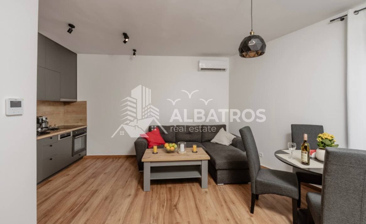 Bar, Dobra Voda'da 43 m² 1+1 Daire — 2