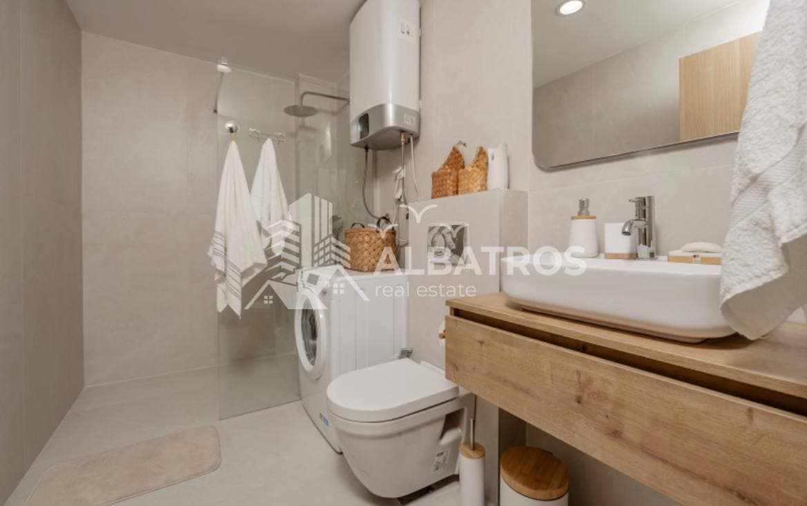 Wohnung mit 1 Schlafzimmer, 43 m², Dobra Voda, Bar - Bild 4
