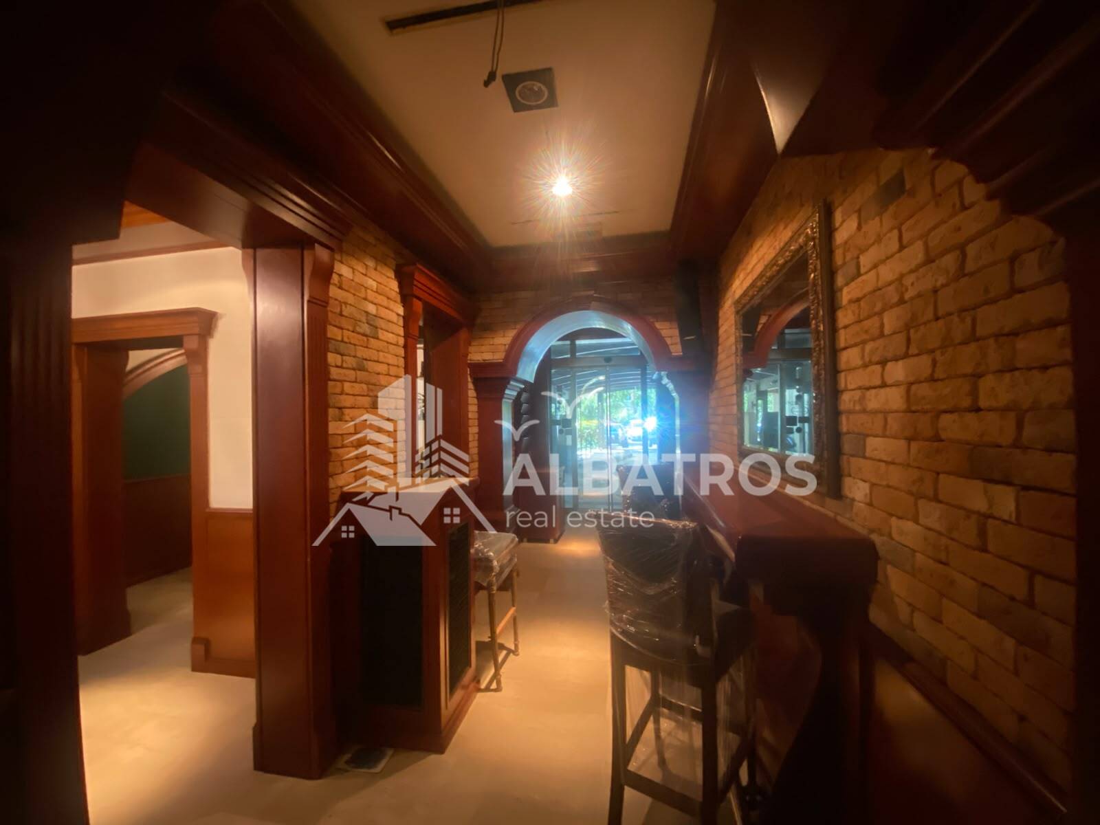 169 m² Commercial Space for Rent, Bar Centre - Image 17