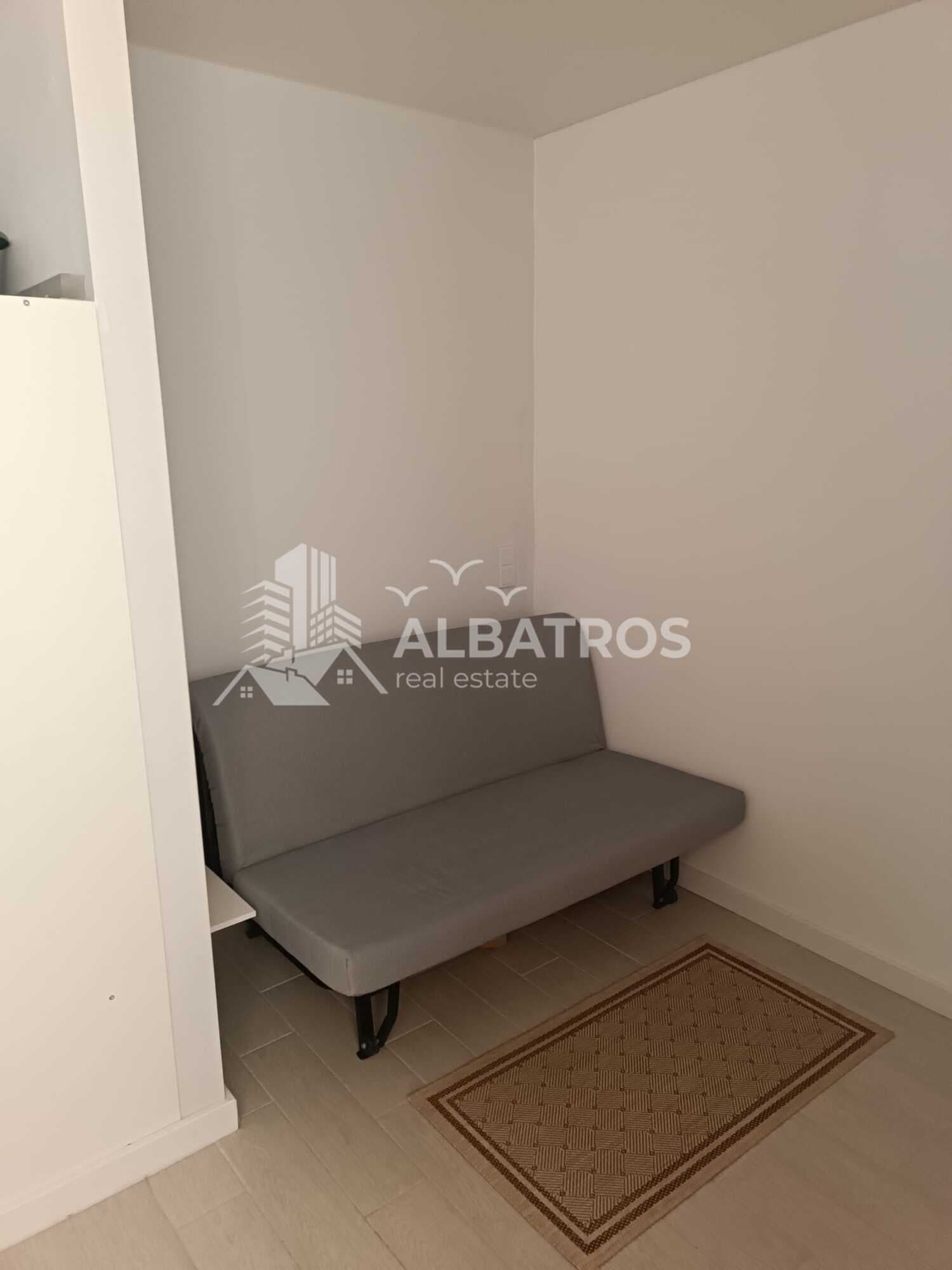 Гарсоњера 18 м² во Илино, 300 м од морето, со паркинг - Слика 1
