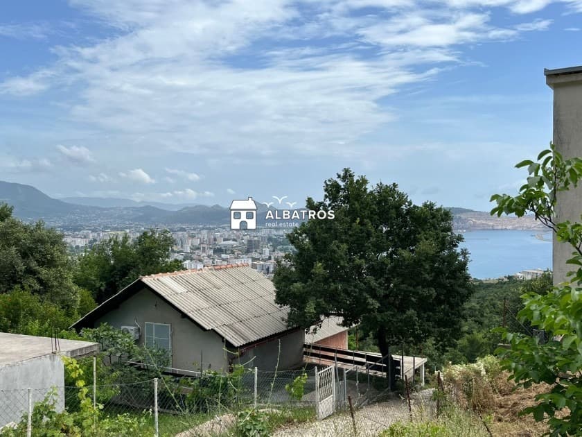 Terreno di 300 m² in vendita a Šušanj, Bar - Immagine 1