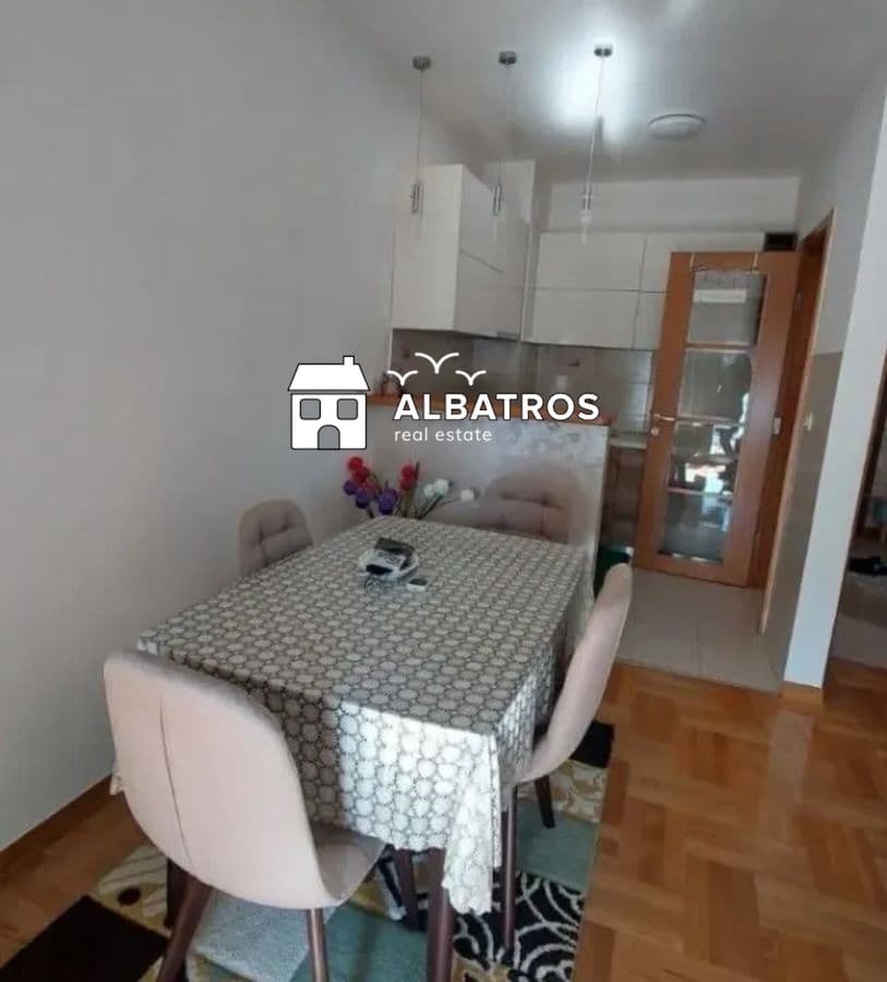 Стан со една спална соба од 61 м² во Бар, 100 м од морето - Слика 3