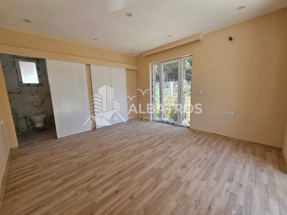 Wyremontowany dom z 1 sypialnią 70 m², Šušanj, Bar - Zdjęcie 2
