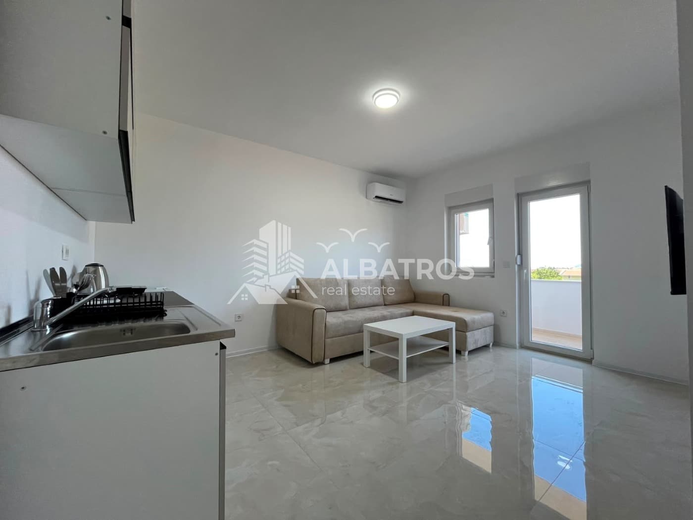 Bar, Polje'de Kiralık Yeni 40 m² 1+1 Daire - Görsel 1