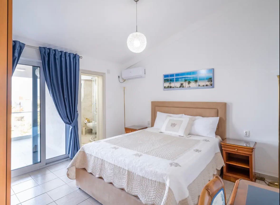 7-Bedroom Villa with Pool and Sea View, Ratac, Bar - Image 6