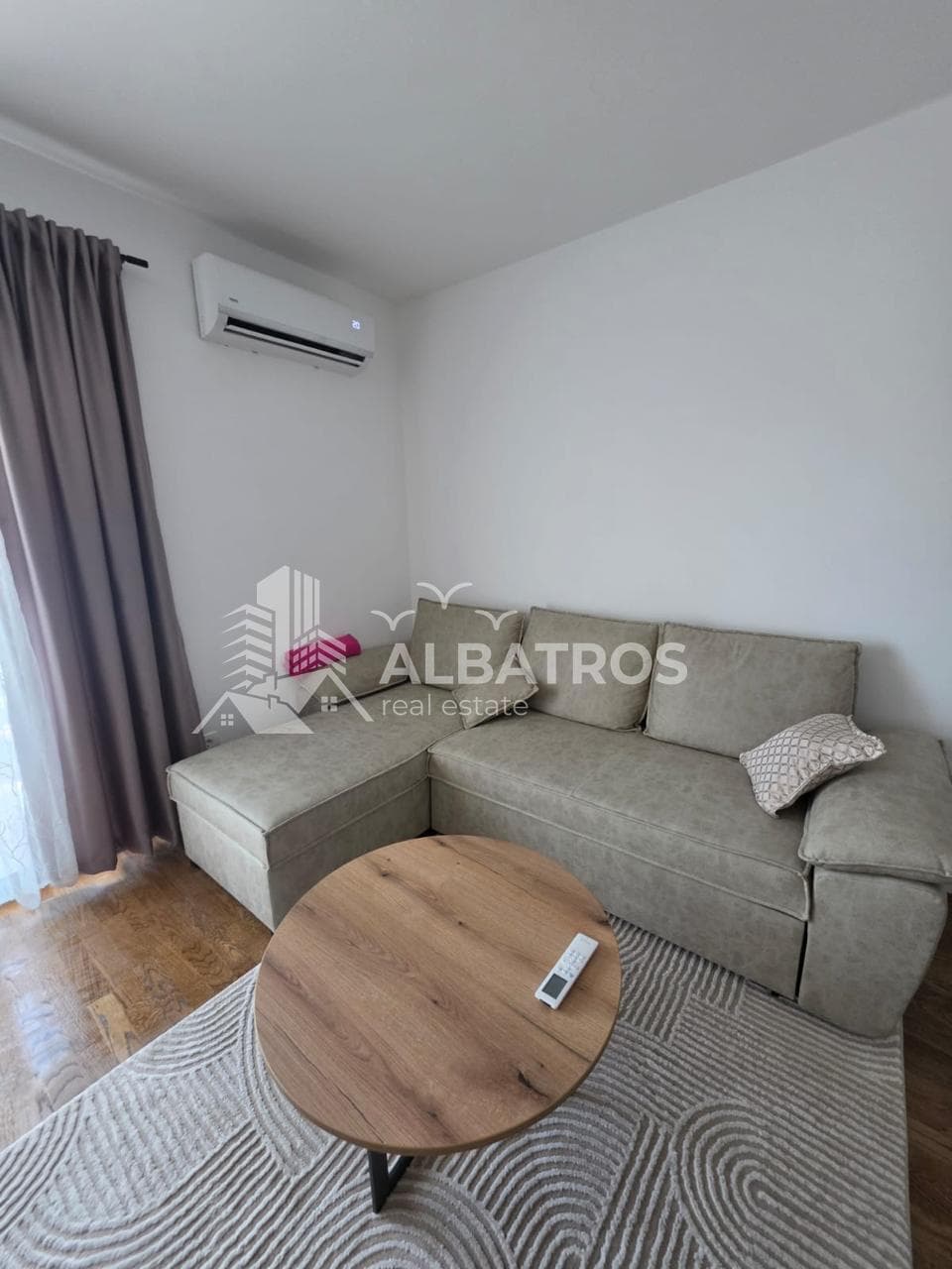 Bar, Ilino'da 48 m² 1+1 Daire — 2