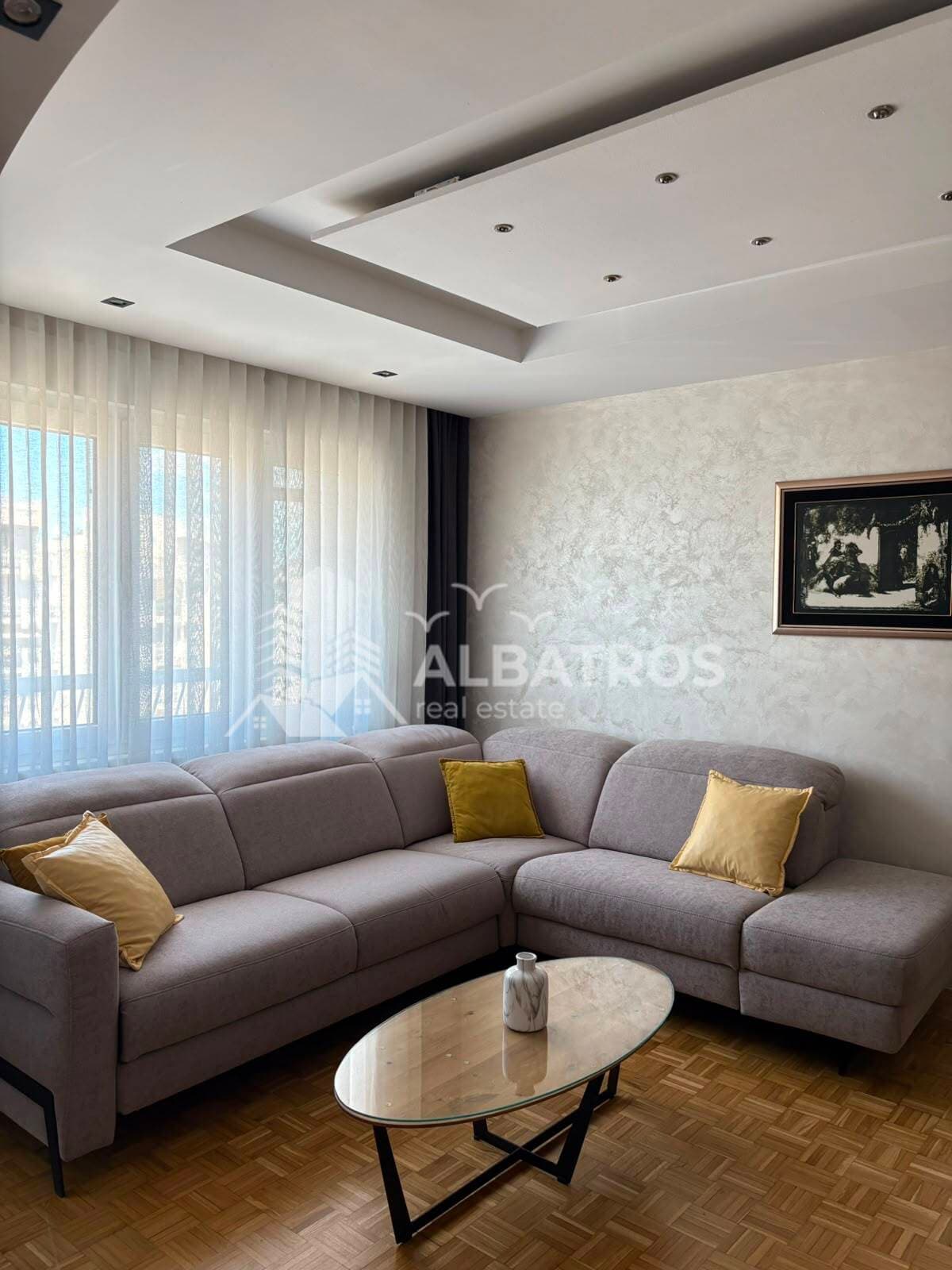 Bar Merkezde Satılık Lüks Eşyalı 60 m² 1+1 Daire - Görsel 1