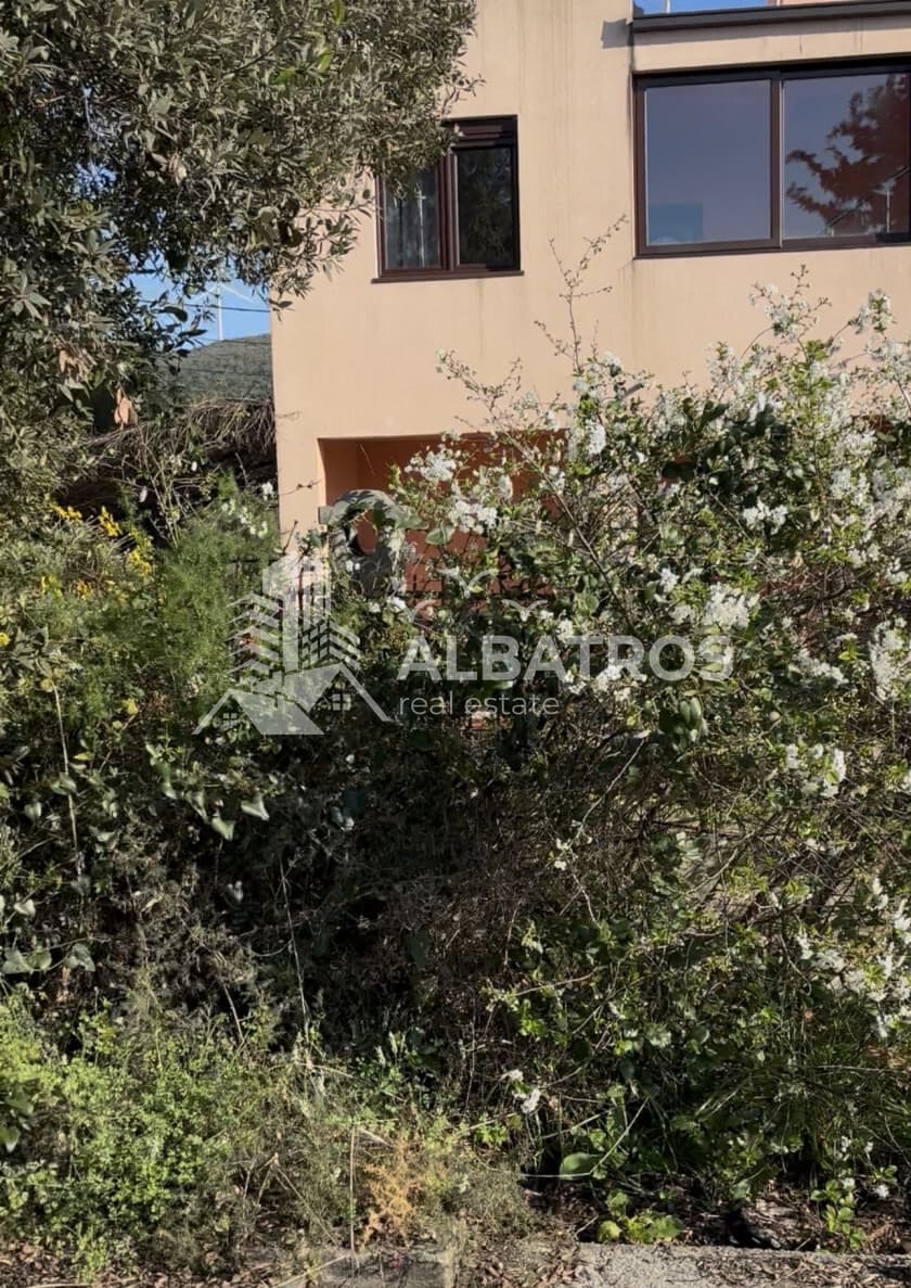 Bar, Utjeha'da Satılık Denize İkinci Sırada 609 m² İmarlı Arsa — 2