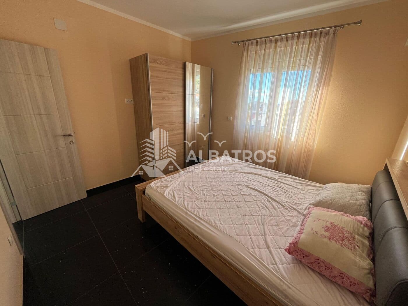 Appartamento con 1 camera da letto di 38 m² in affitto a Šušanj, Bar - Immagine 3