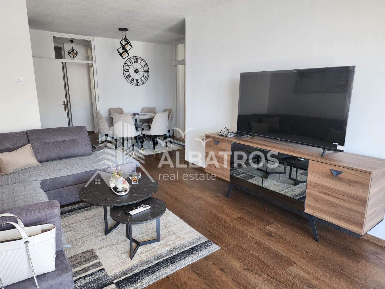 Bar Merkezde Satılık 80 m² 1+1 Daire