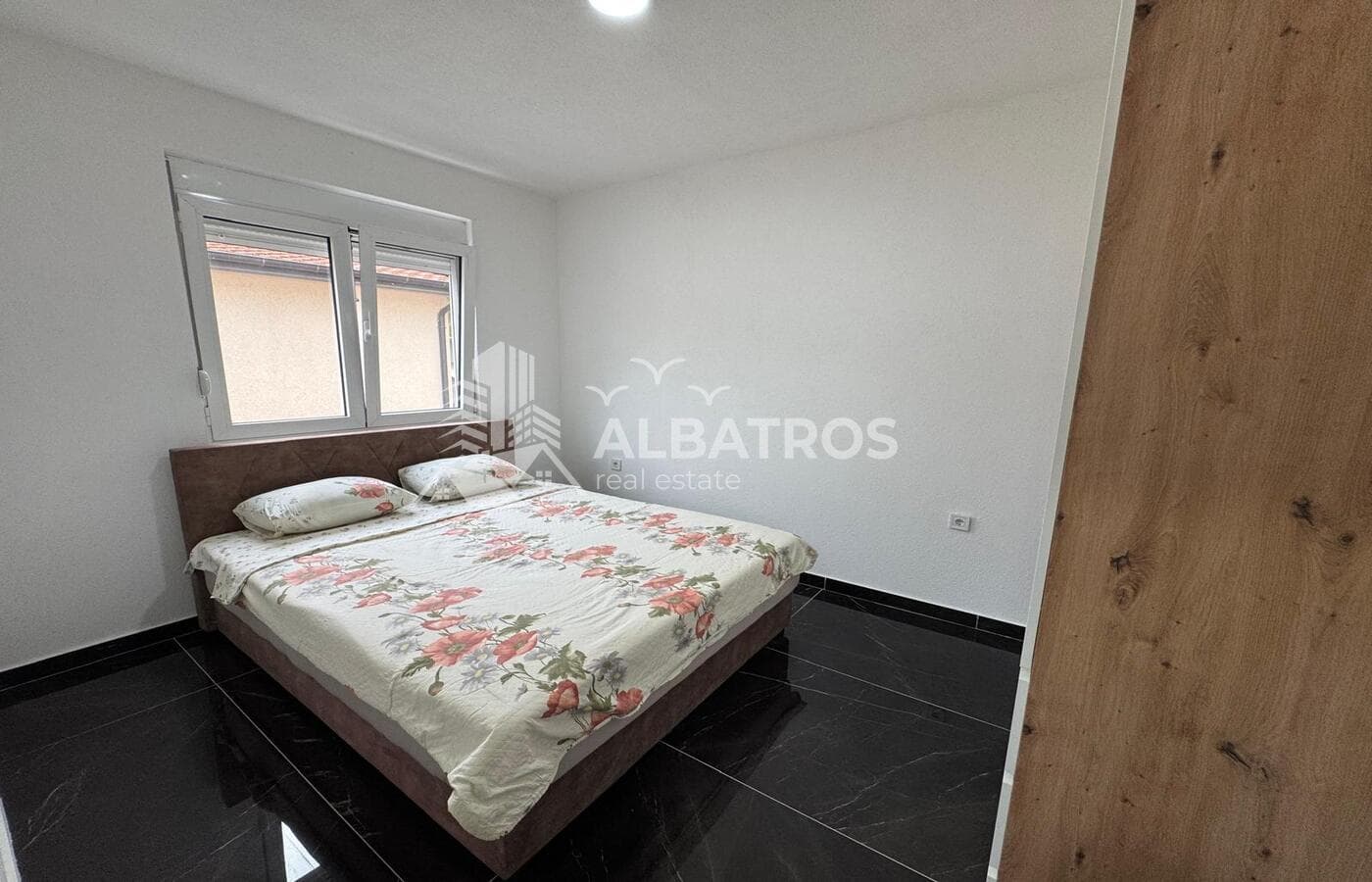 Bar, Polje'de Satılık Yeni Eşyalı 1+1 Daire 35 m² - Görsel 5