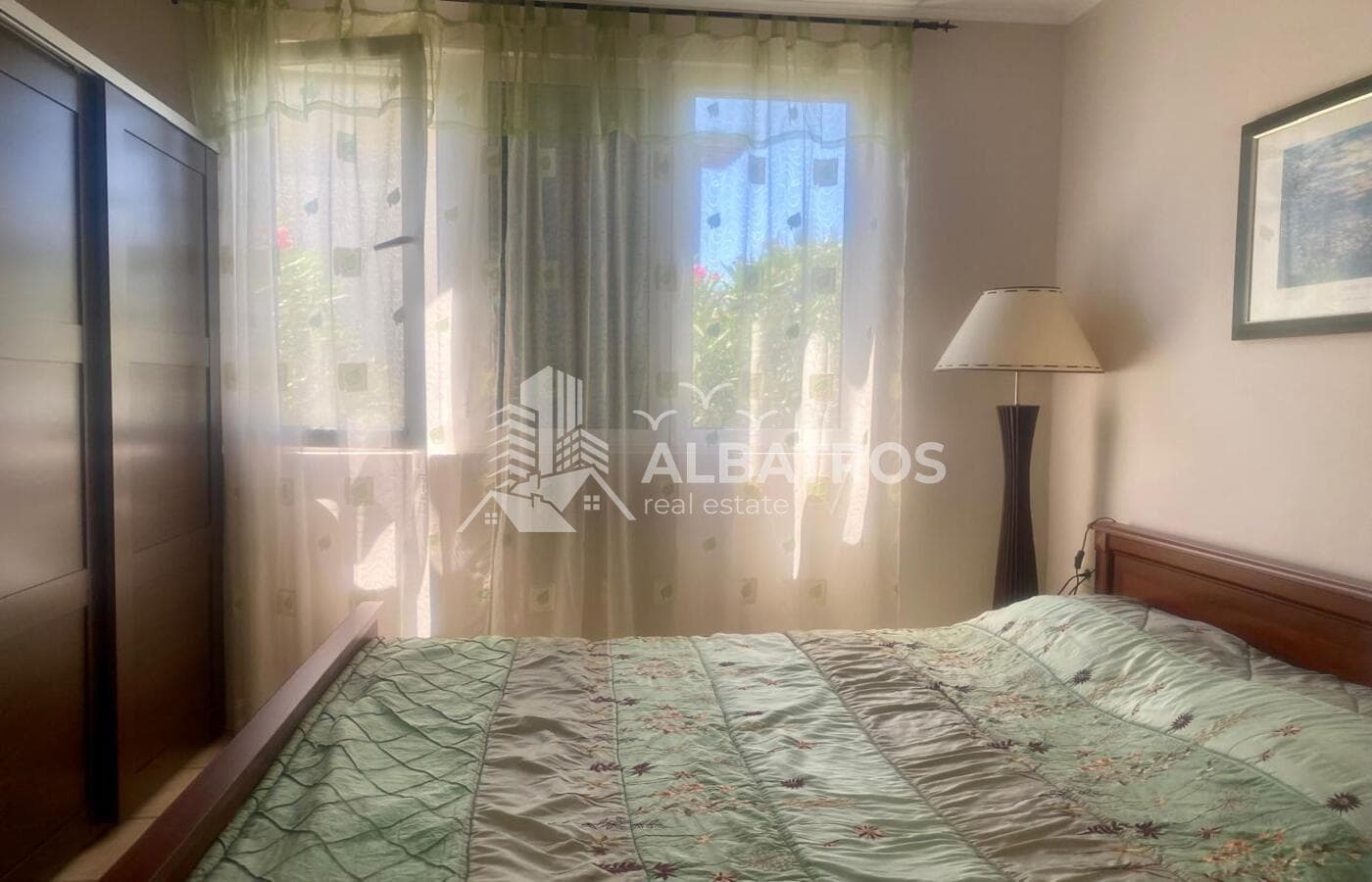 Bar, Zeleni Pojas'ta Satılık Villa Zemin Katında 74 m² 1+1 Daire