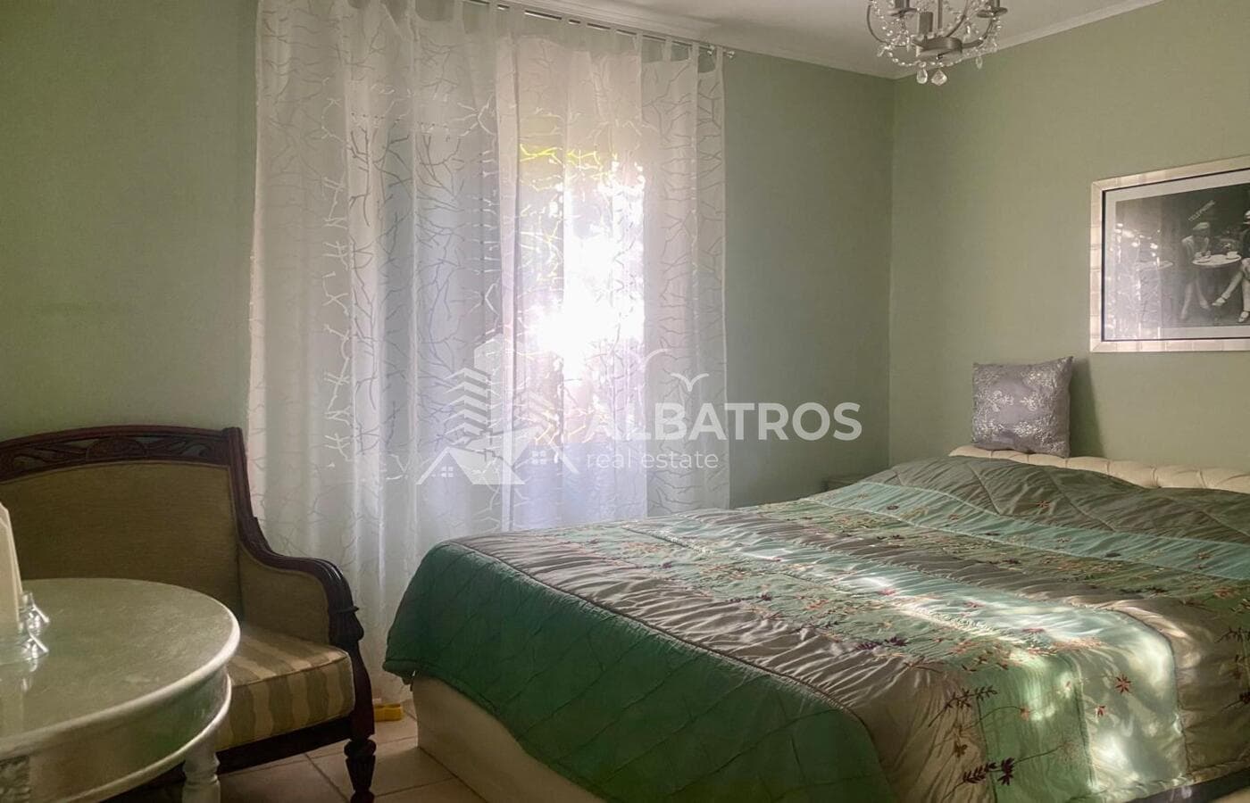 Bar, Zeleni Pojas'ta Satılık Villa Zemin Katında 74 m² 1+1 Daire — 2
