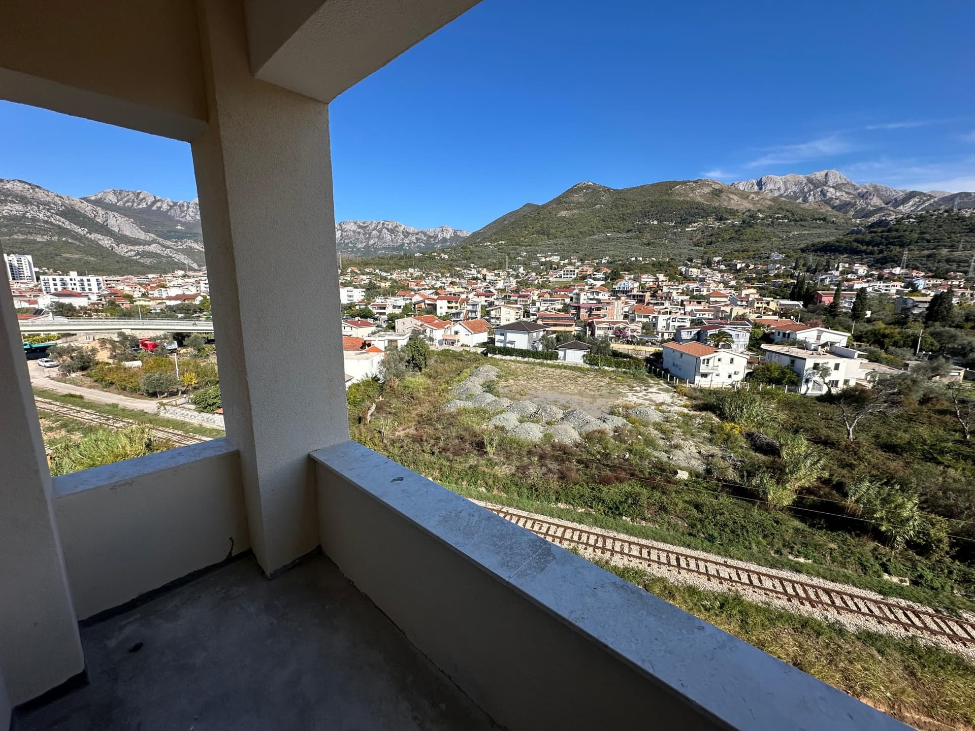 One-bedroom apartments under construction, 41 m² and 51 m², in Makedonsko Naselje, Bar — 2