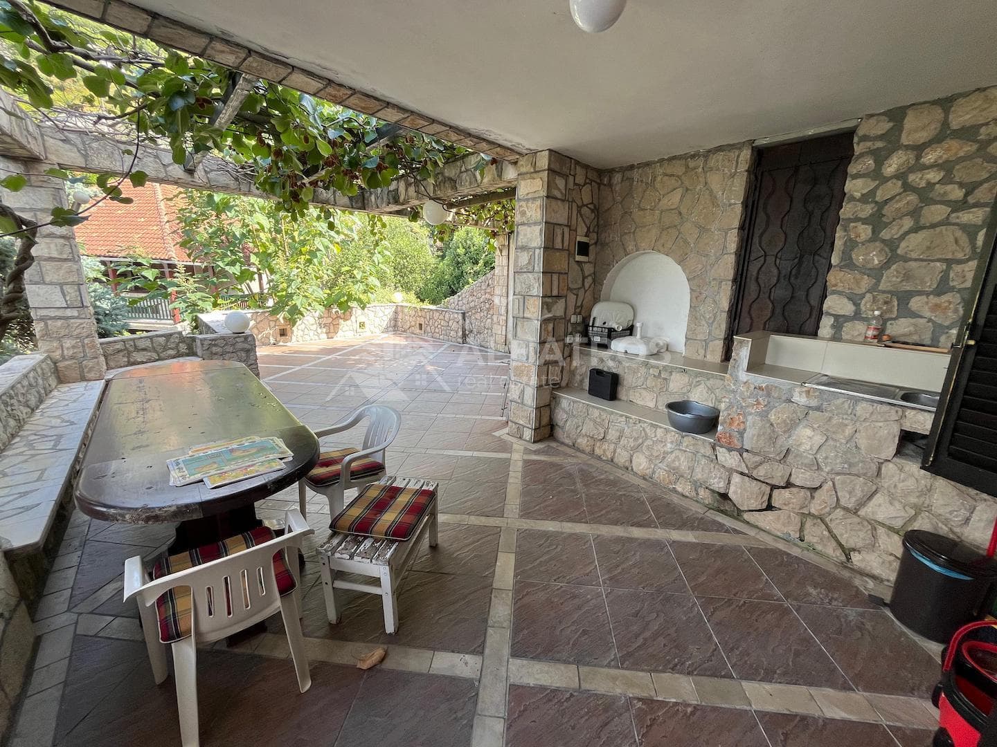 Mini hotel/dom 268 m², Dobra Voda, Bar - Zdjęcie 10