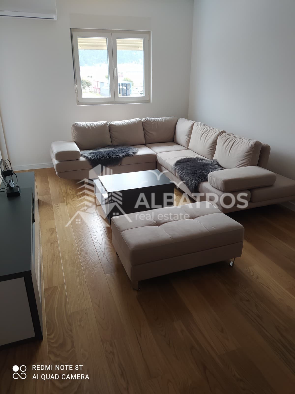 Bar Merkezinde 53 m² 1+1 Daire