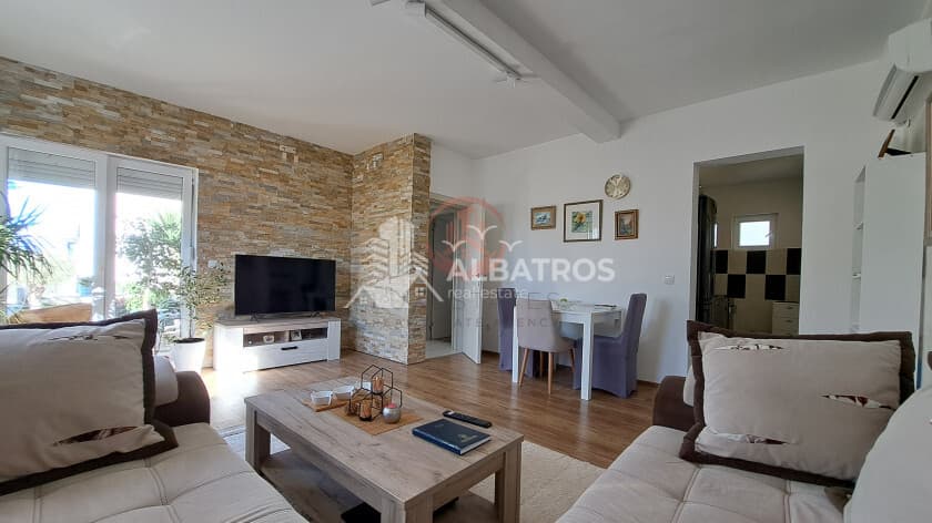 Bar, Šušanj'da Kiralık 90 m² 1+1 Ev — 2