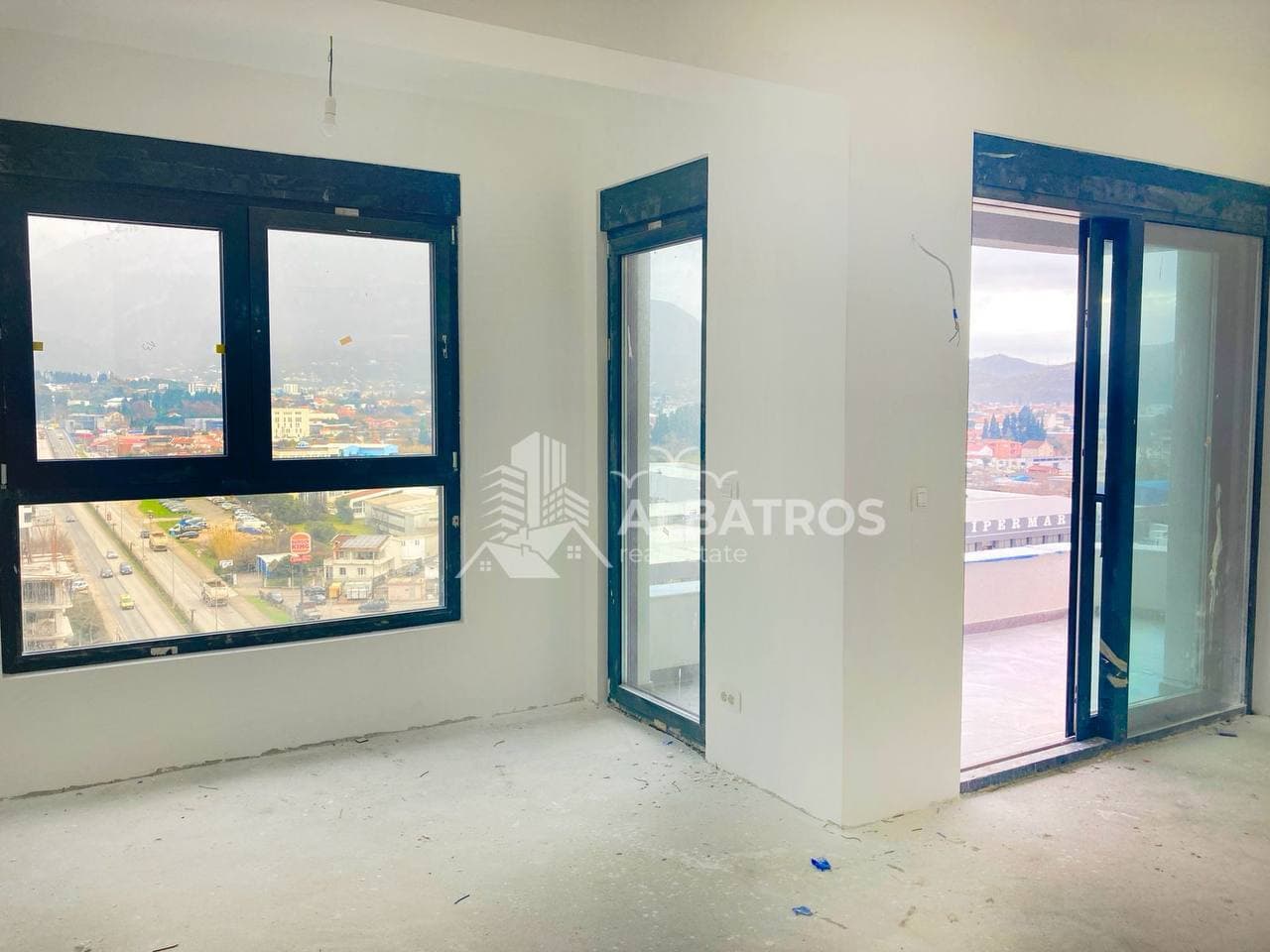 74 m² one-bedroom apartment in a new development in Bar city centre