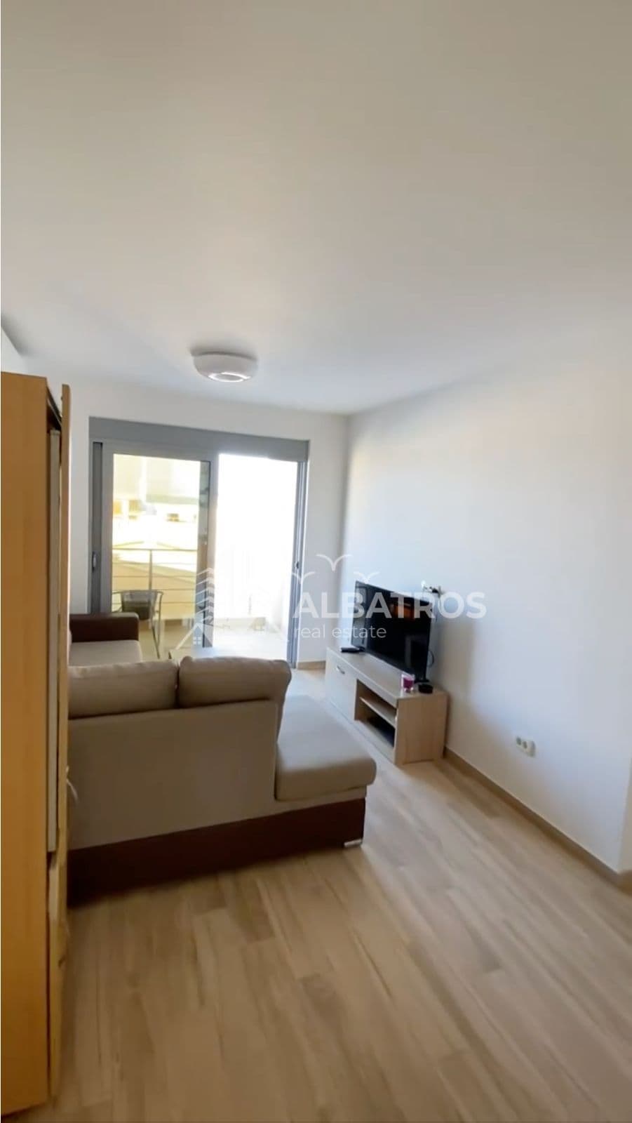 Bar, Dobra Voda'da Denize 150 m, 50 m² 1+1 Daire