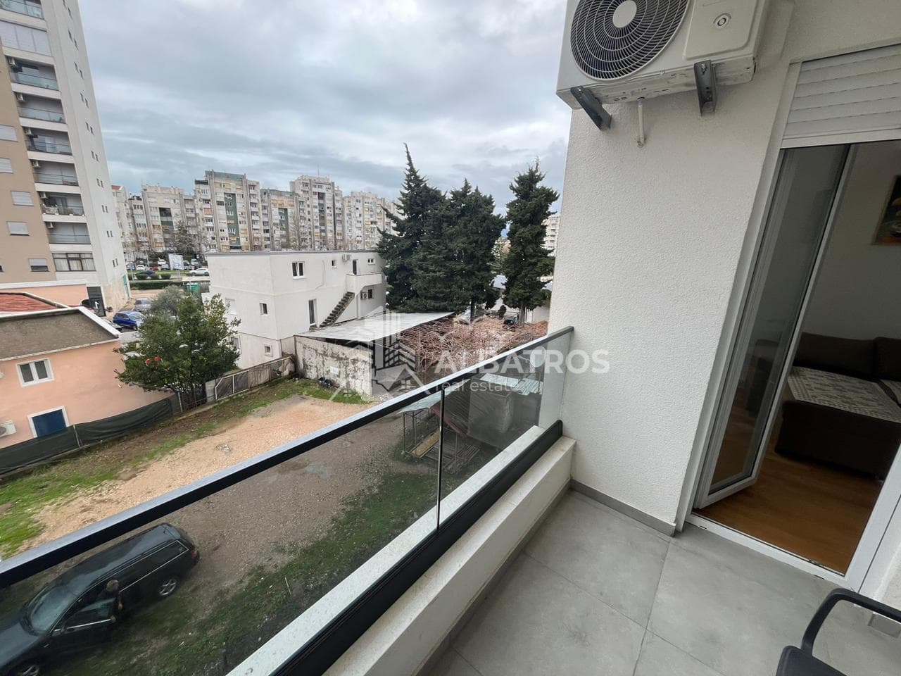 Bar Merkezde Kiralık Yeni Binada 47 m² 1+1 Daire - Görsel 8